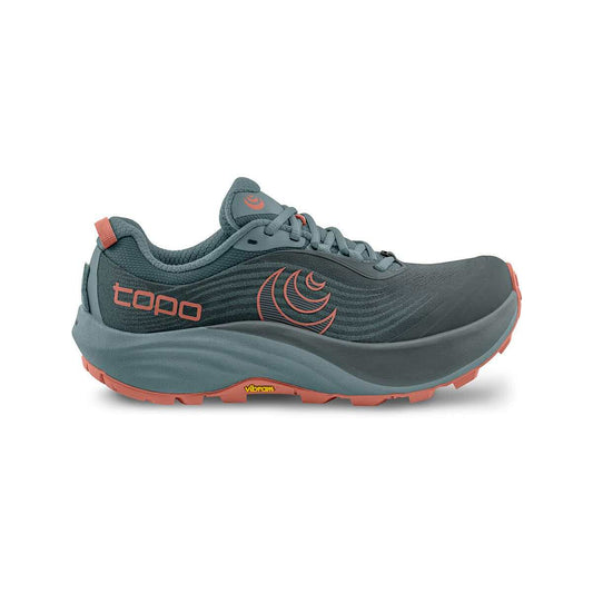 Topo Athletic Women's Pursuit 3 Shoes