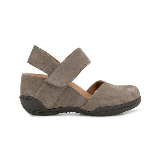 Jambu Women's Nia Wedge Shoe