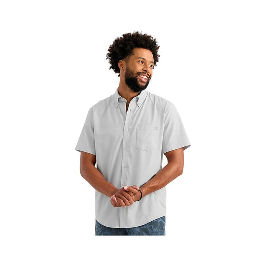 Huk Men's Kona Solid Short Sleeve Button-Up Shirt