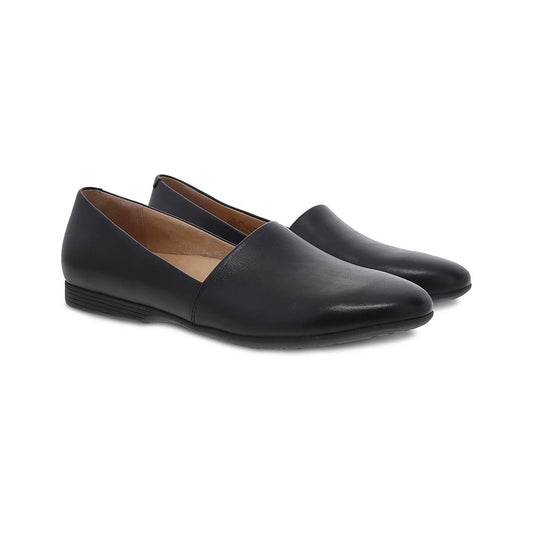 Color swatch for Women's Larisa Flat Shoes in Black Milled Nappa