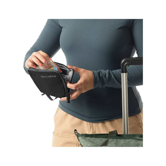 Eagle Creek Stash RFID Passport Wallet Black