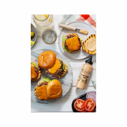 Everything Aioli Squeeze Garnishing Sauce