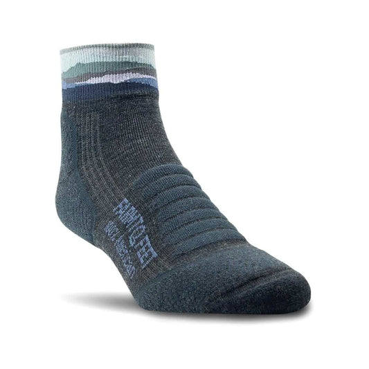Farm to Feet Women's Max Patch Light Targeted Cushion Quarter Crew Socks