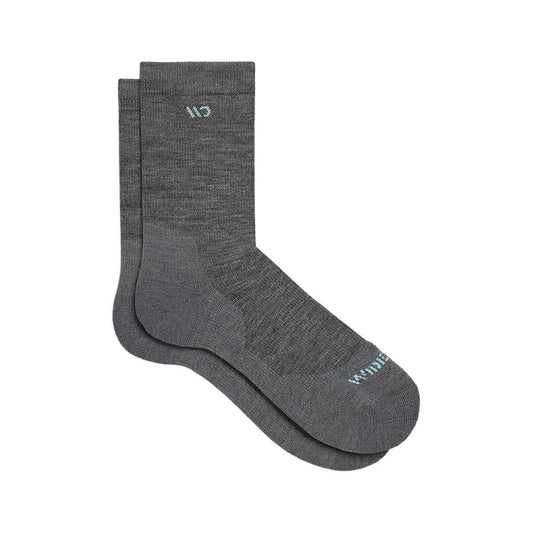 Wide Open Women's Solid Cushioned Crew Socks