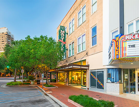 Columbia Mast Store