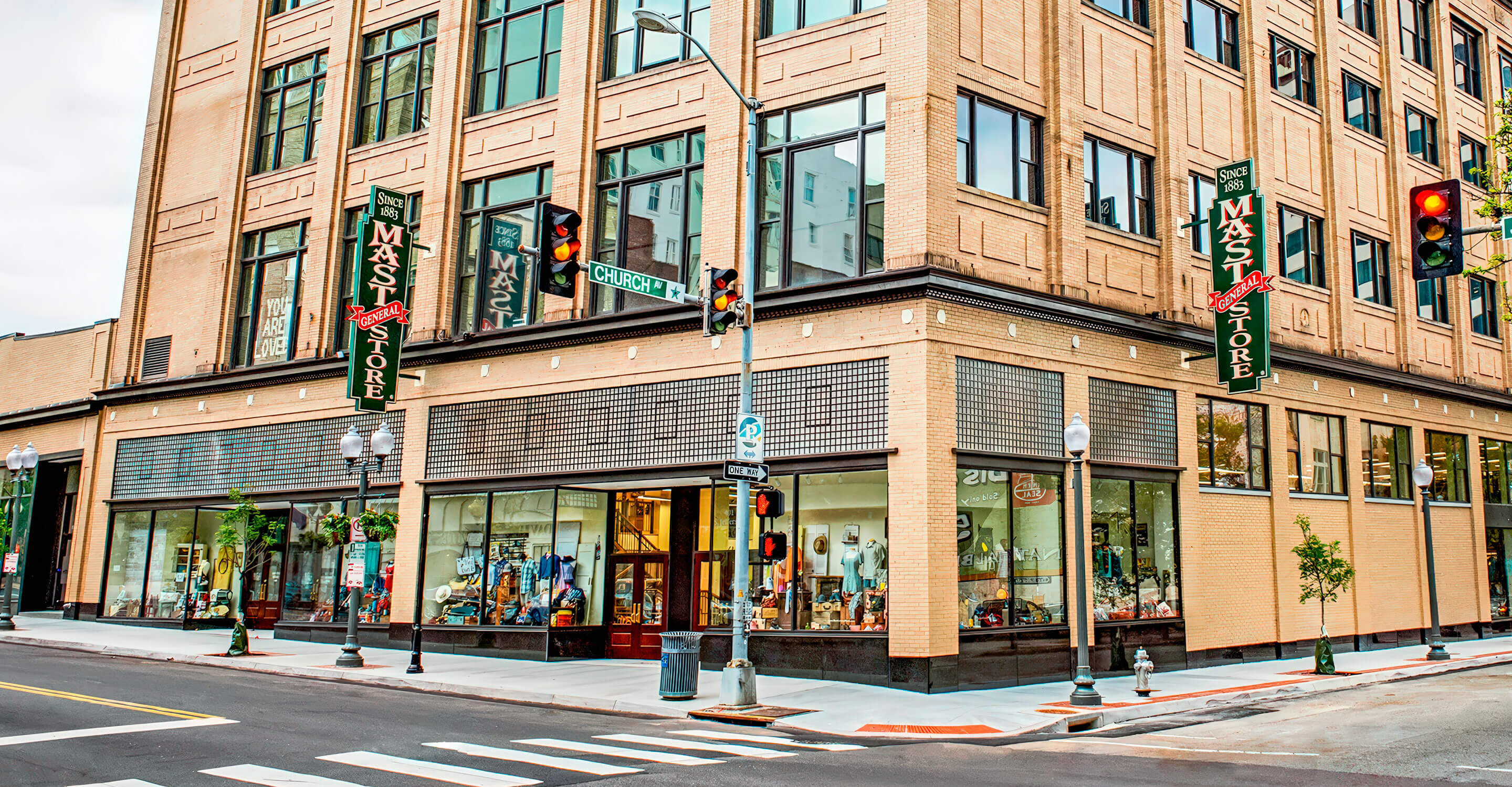 Street view of the Mast General Store in downtown Roanoke, VA